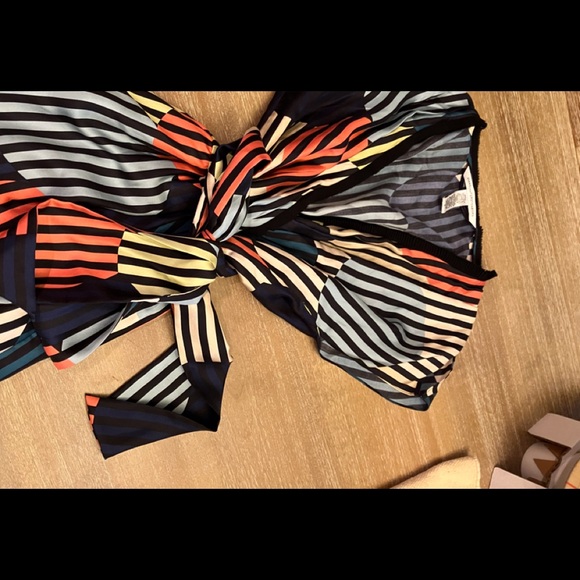 Diane von Furstenberg Top - Picture 10 of 12